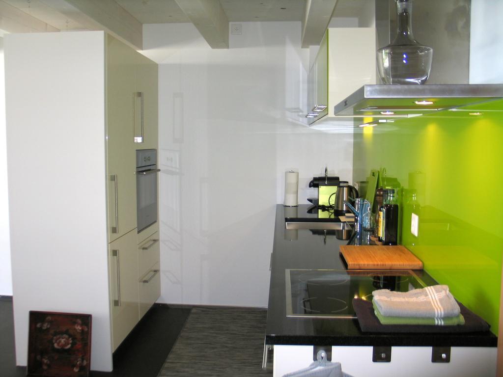 Artist'S Loft Zur Maloya Apartment Ormalingen Bilik gambar